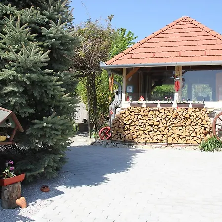 Appartamento Panoramablick Balaton Cserszegtomaj